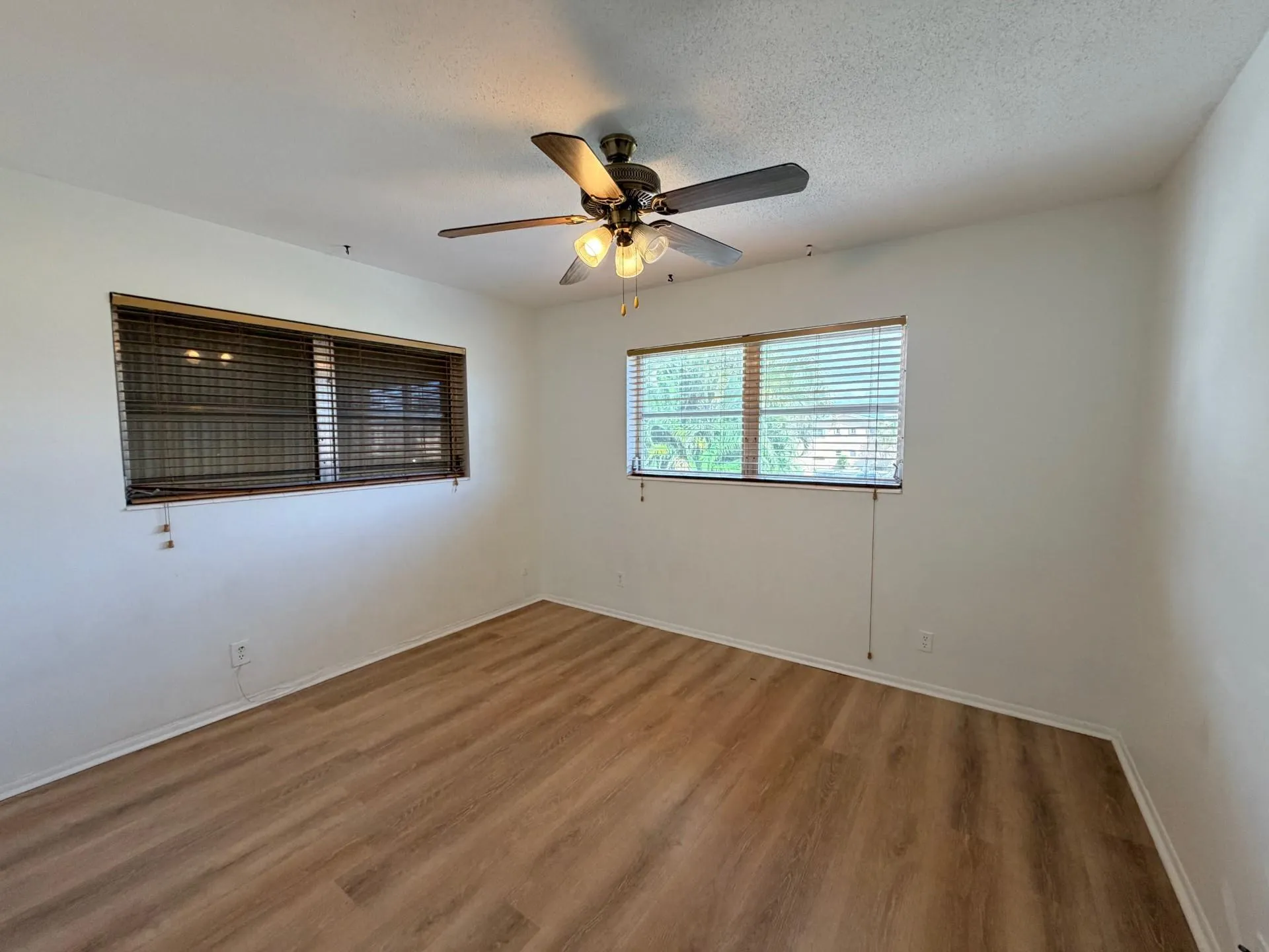 2101 NE 1st Ct, #206