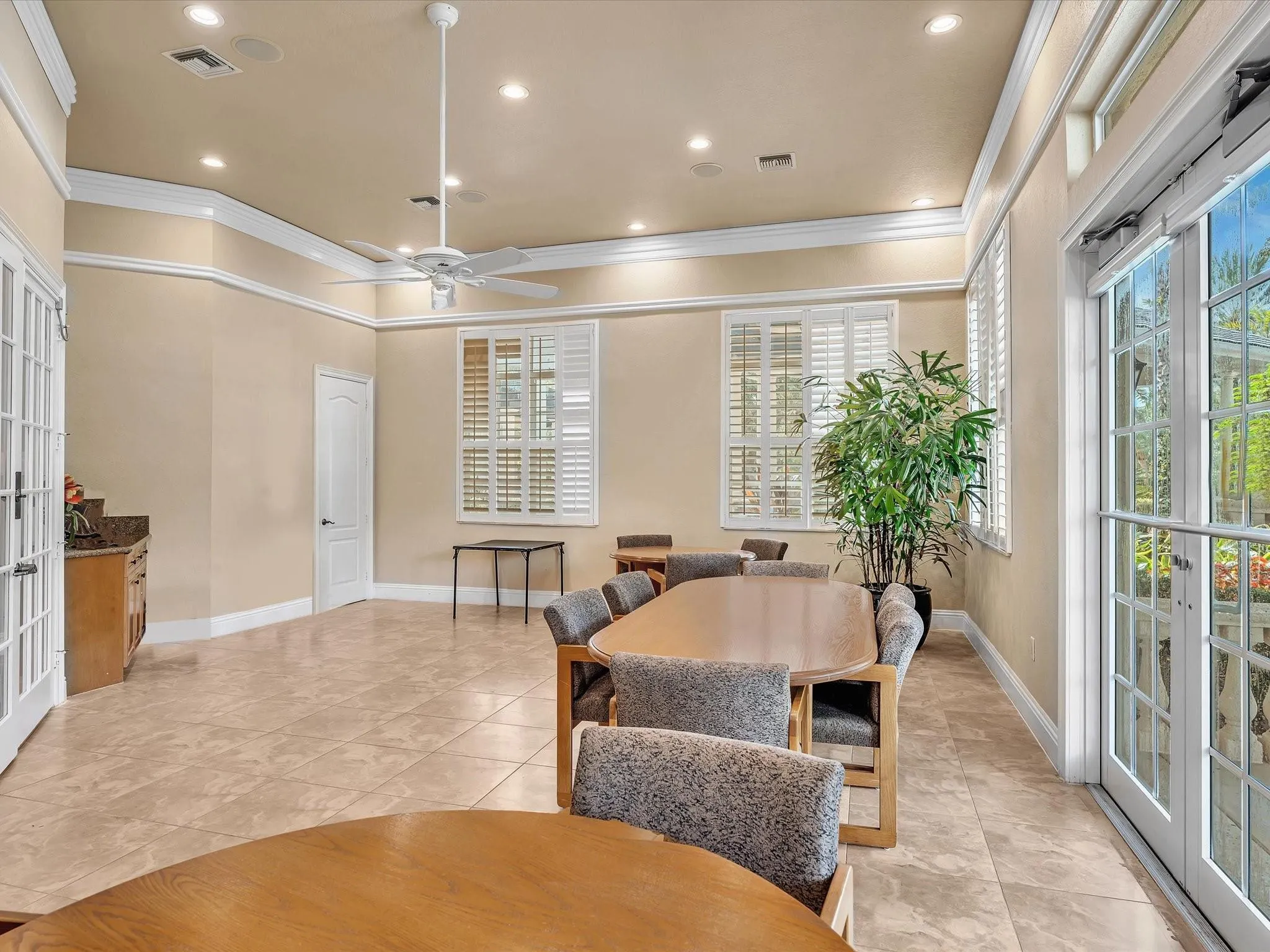 10986 NW 62nd Court