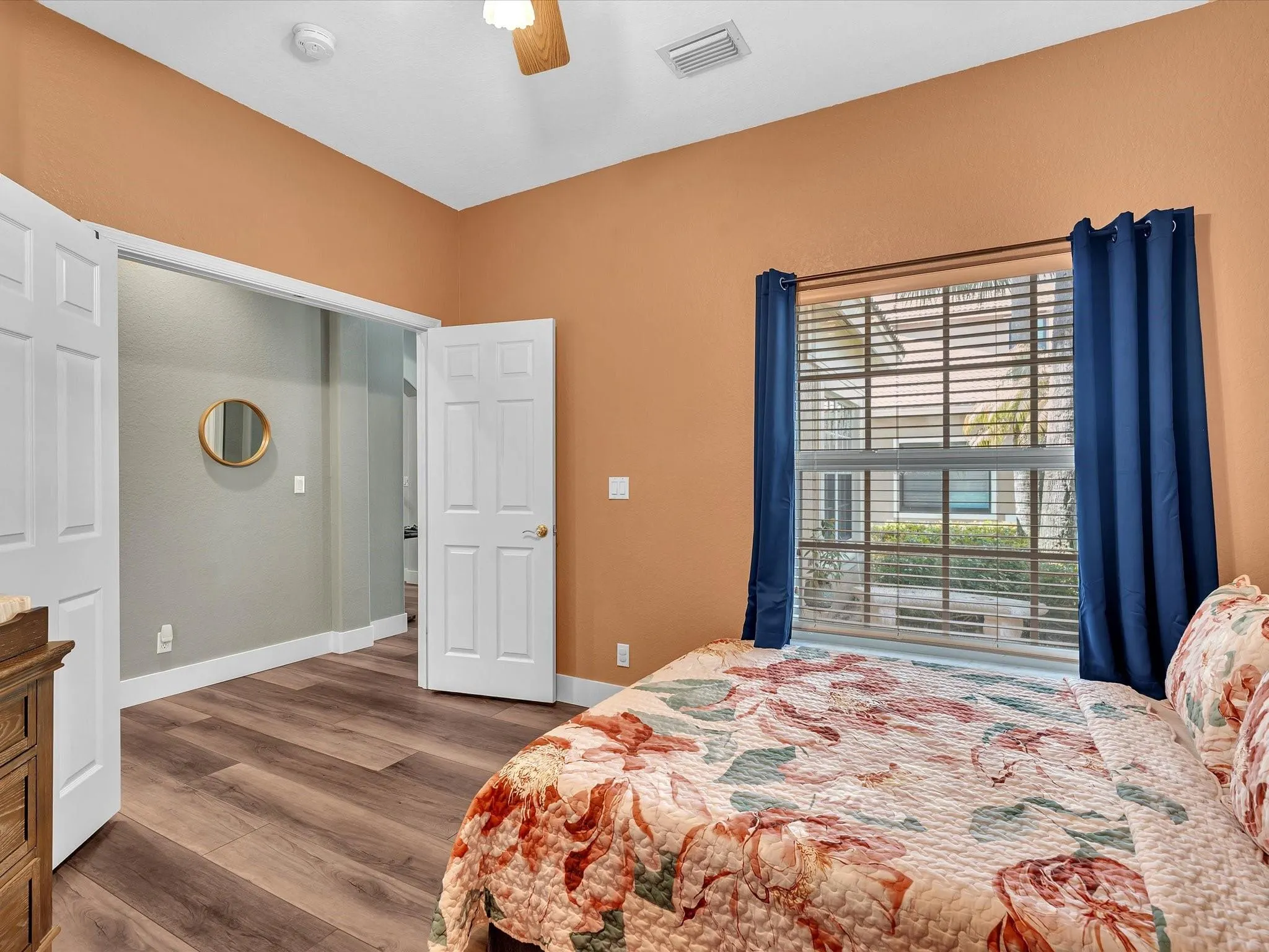 10986 NW 62nd Court