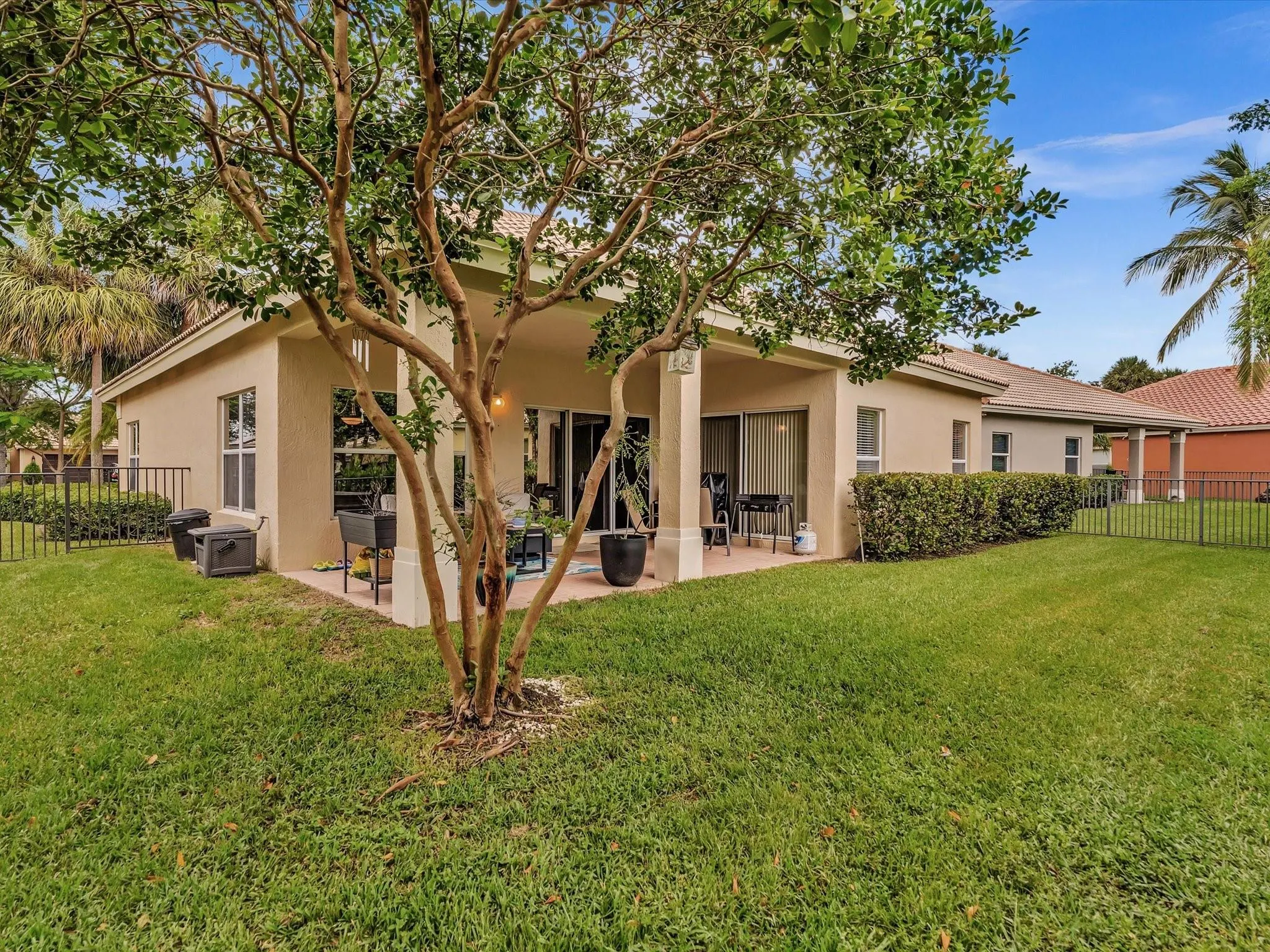 10986 NW 62nd Court