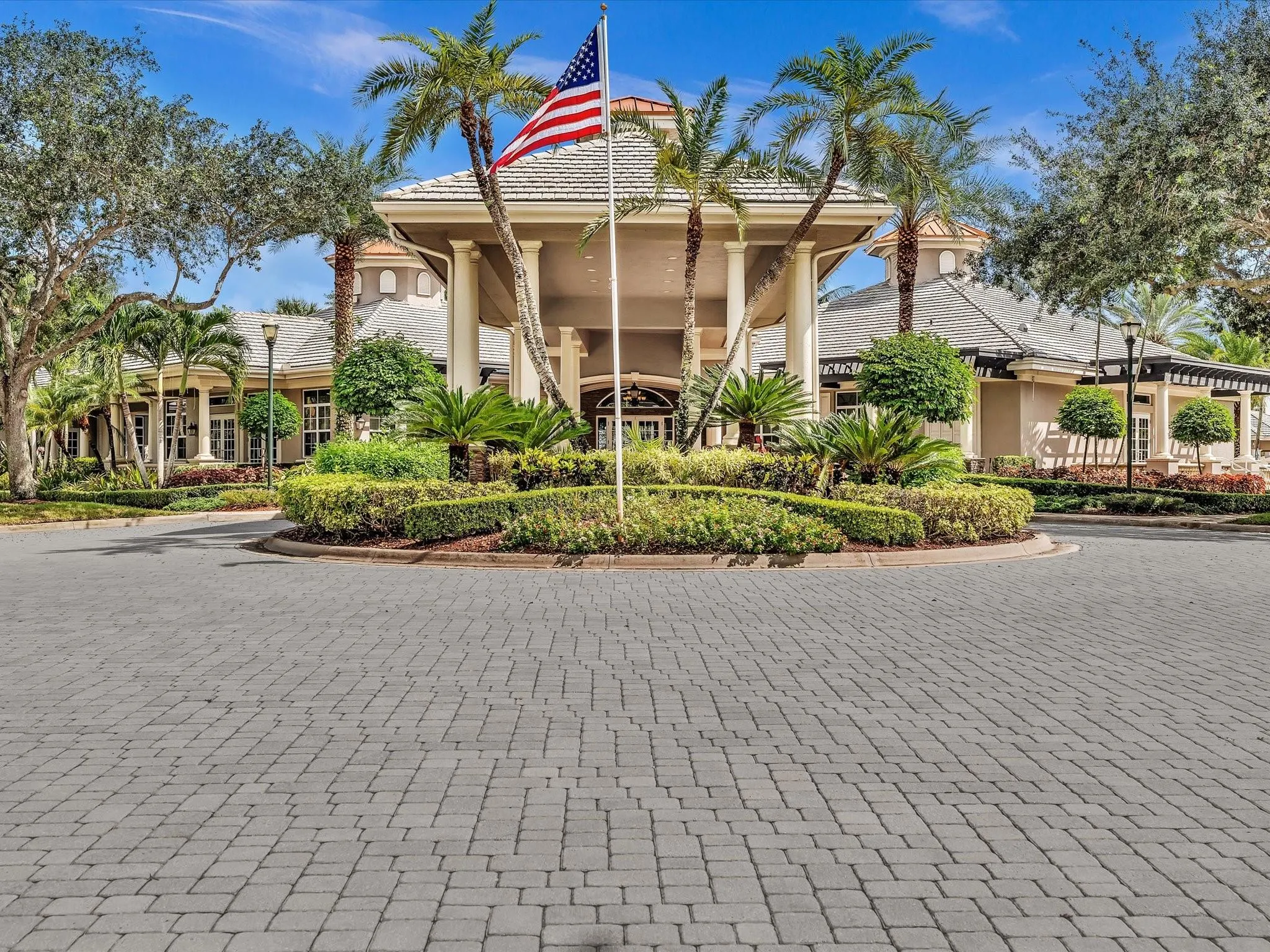 10986 NW 62nd Court