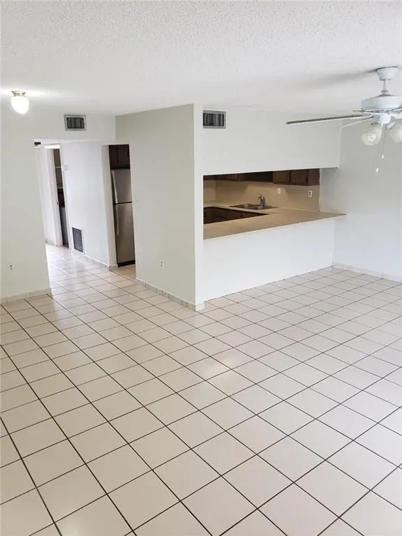 1850 W 72nd Pl, #1850
