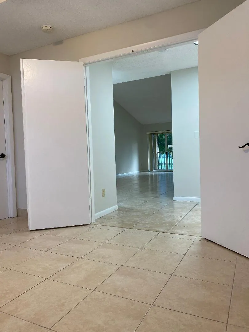 1027 Coral Club Dr, #1027