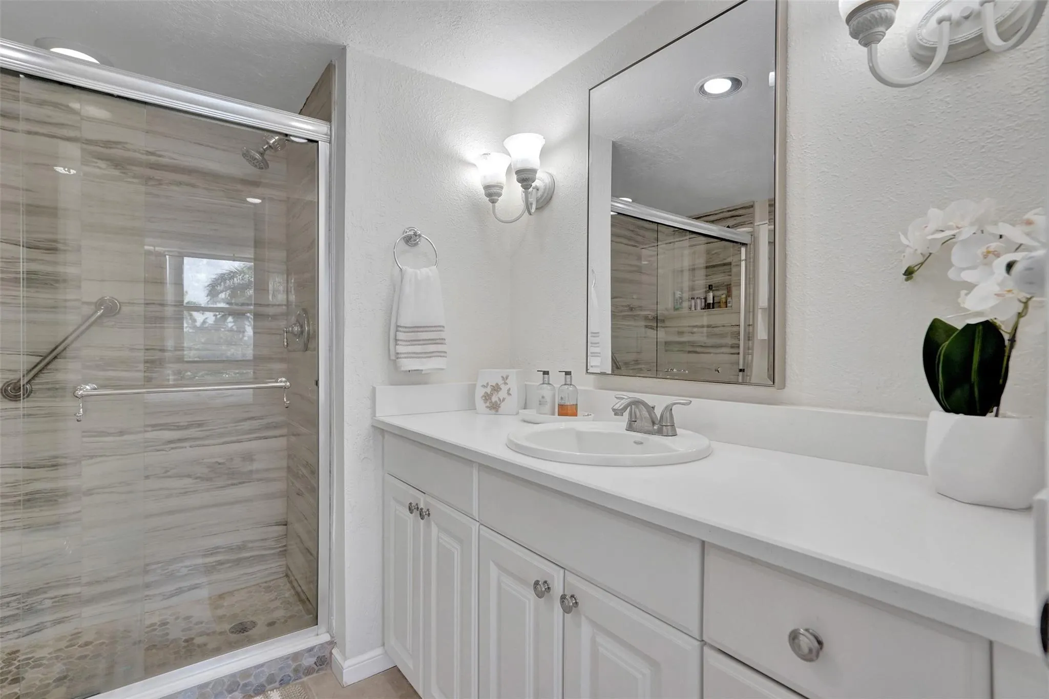 2841 N Ocean Blvd, #303