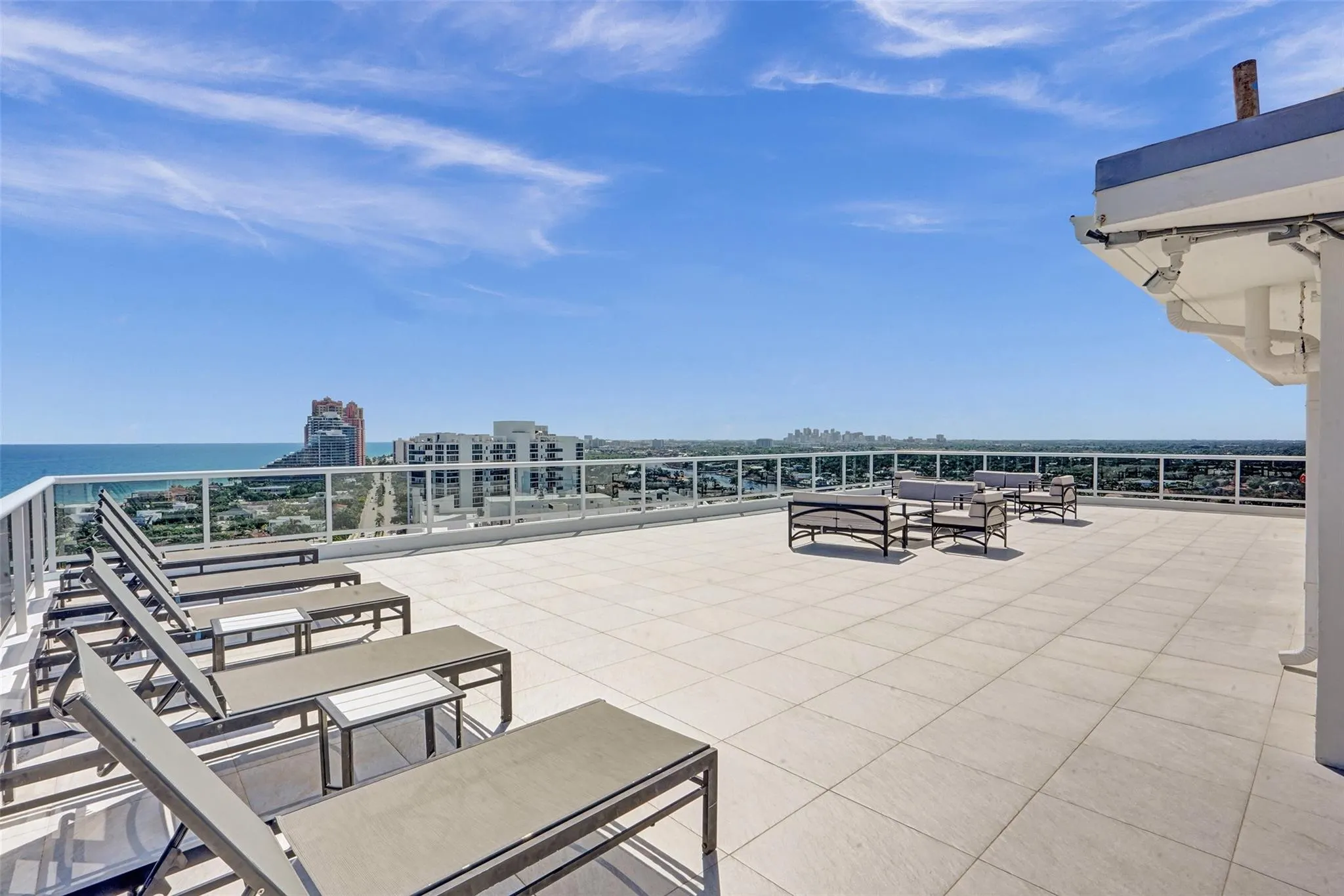 2841 N Ocean Blvd, #303