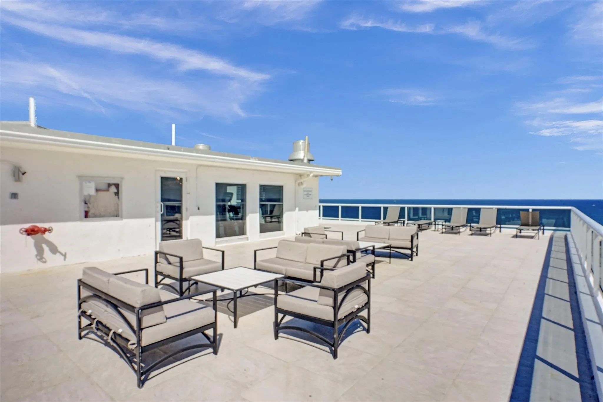 2841 N Ocean Blvd, #303