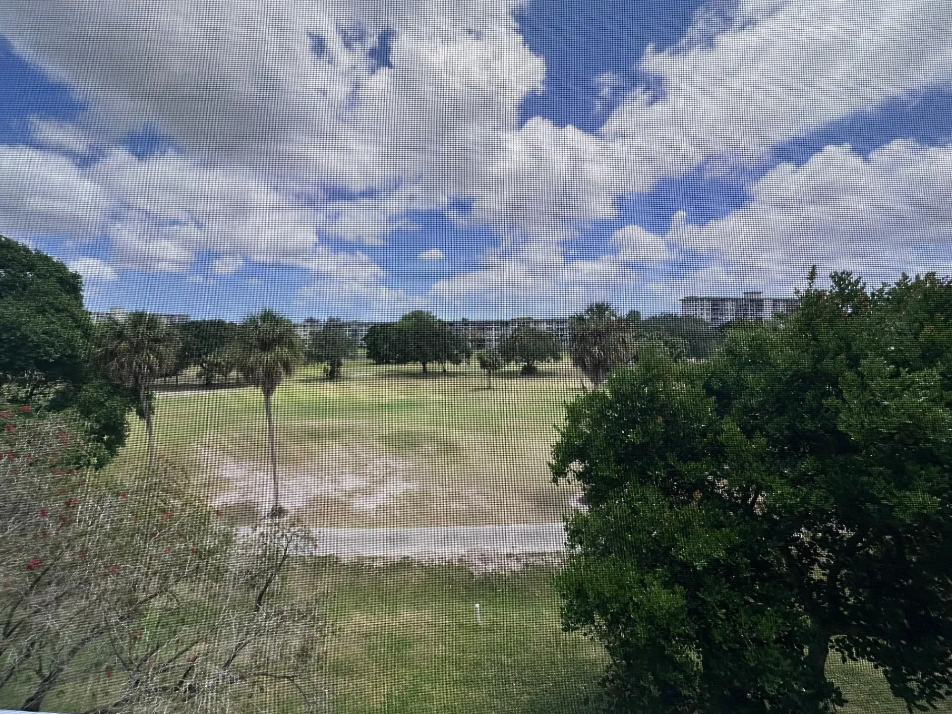 3850 Oaks Clubhouse Dr, #403