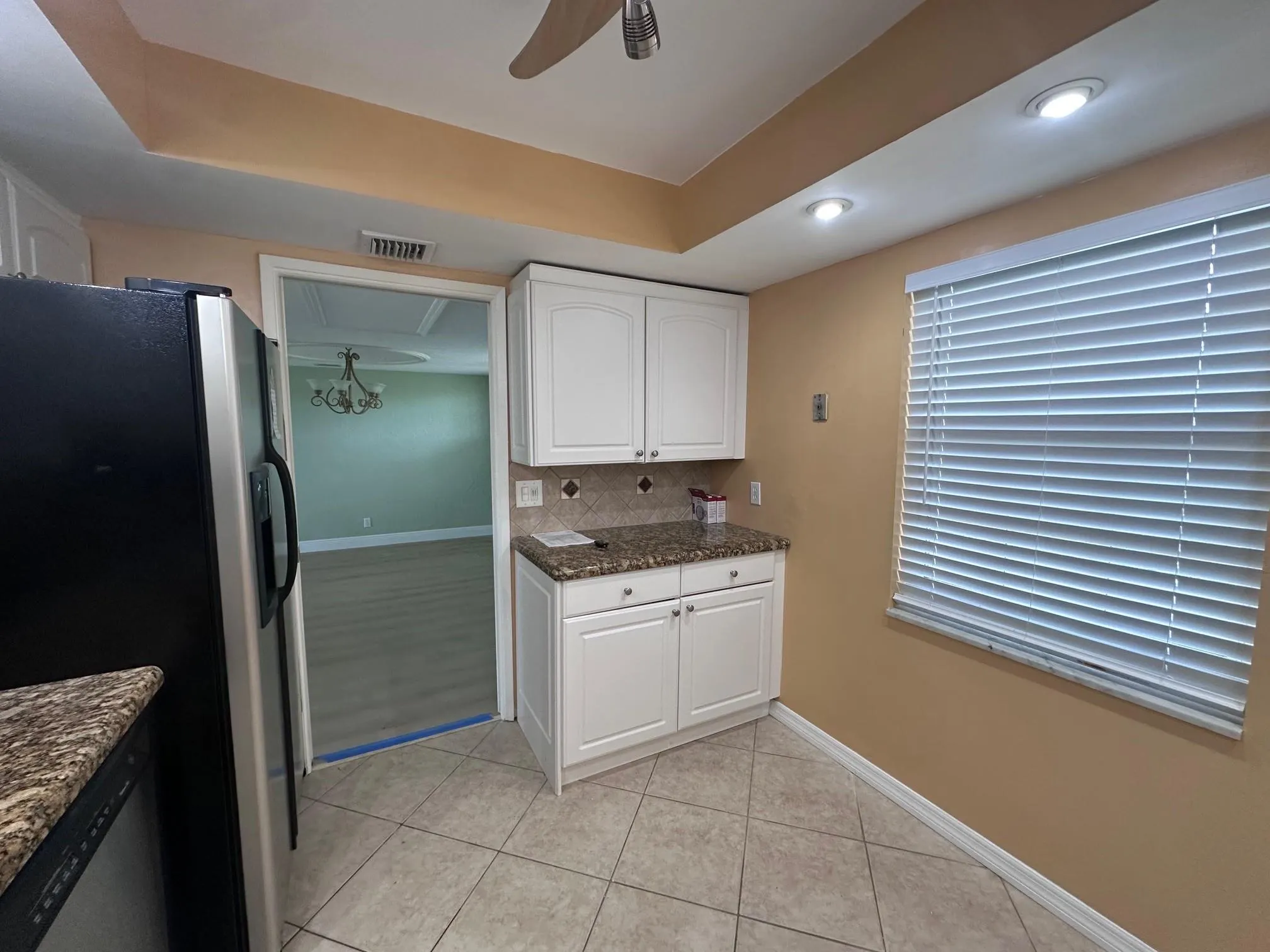 3850 Oaks Clubhouse Dr, #403