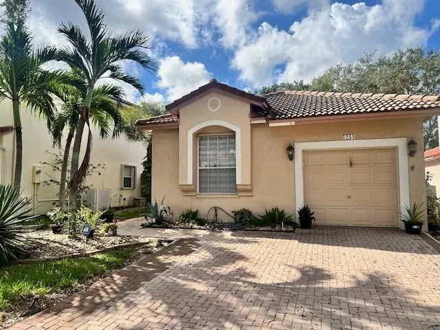 6254 NW 38th Dr