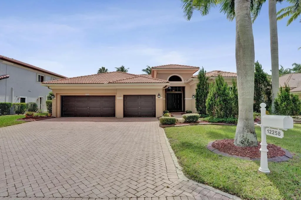 12258 NW 49th St