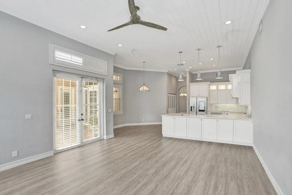 12258 NW 49th St