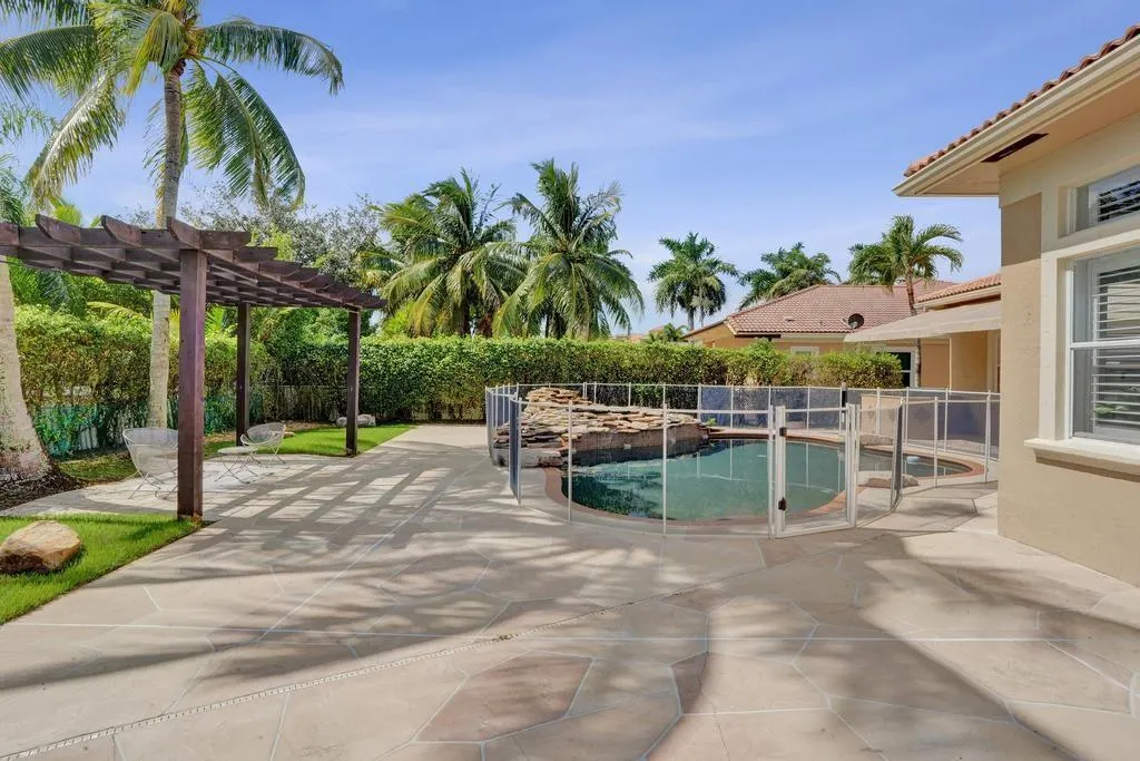 12258 NW 49th St
