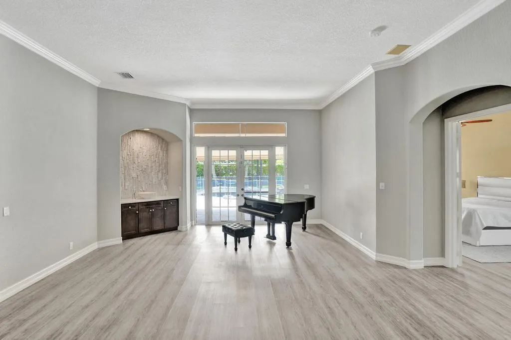 12258 NW 49th St