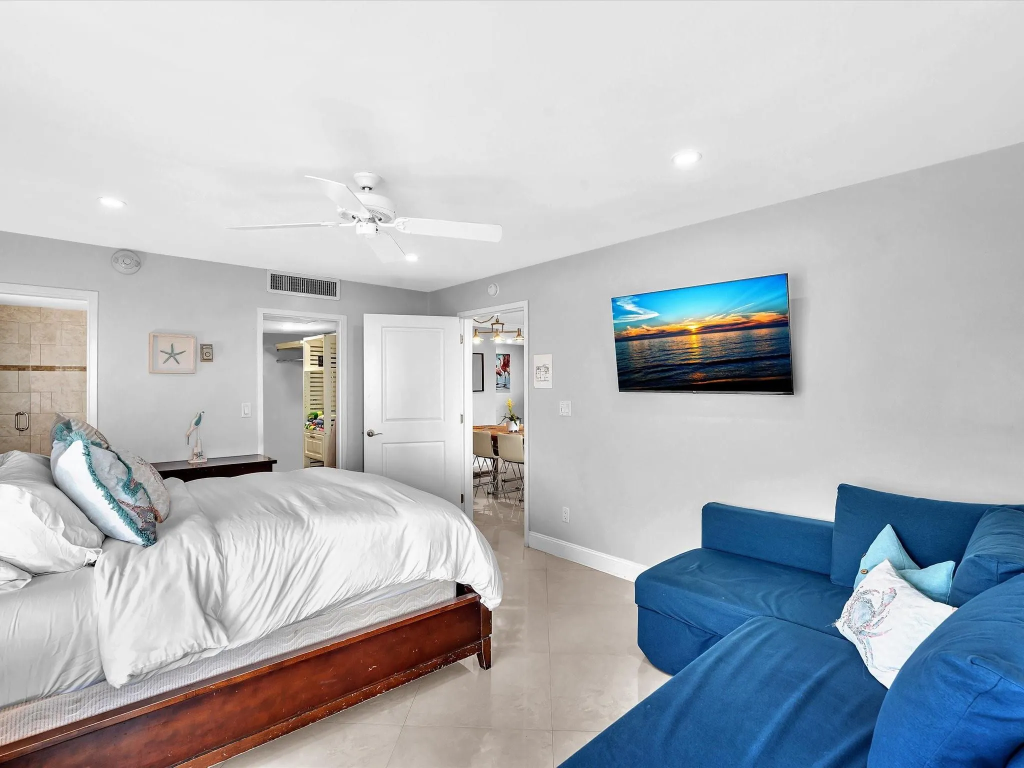 4040 Galt Ocean Dr, #811
