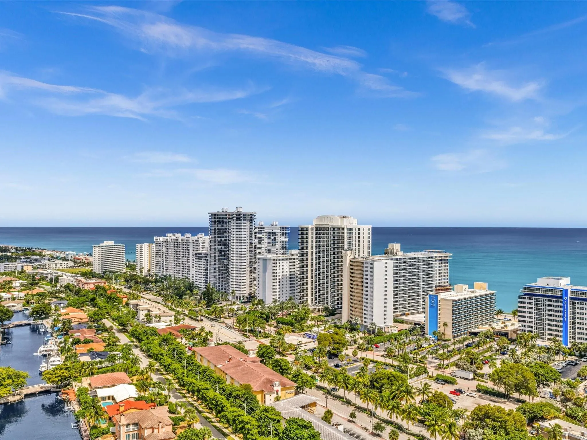 4040 Galt Ocean Dr, #811