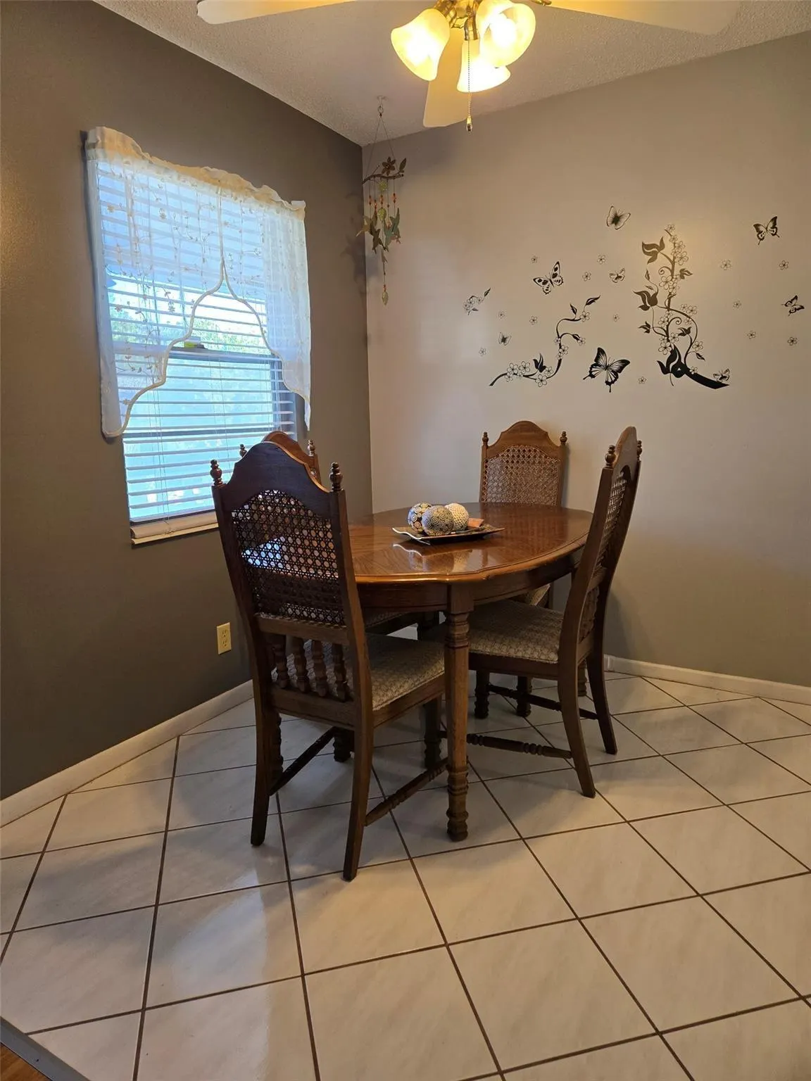 159 Newport J, #159