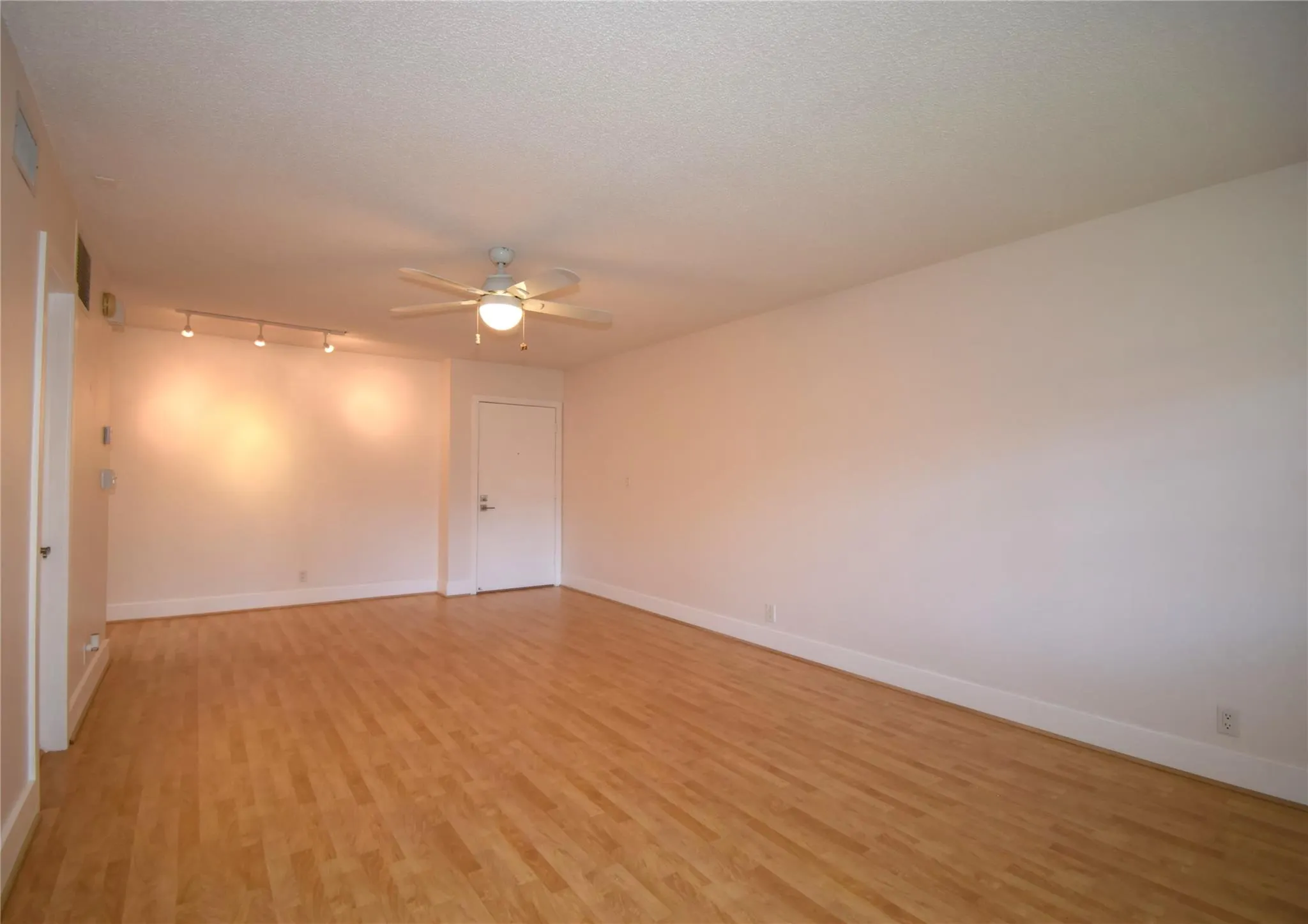 200 NE 19th Ct, #209M