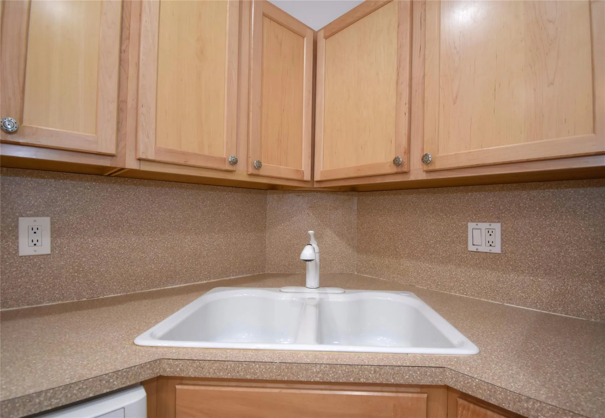 200 NE 19th Ct, #209M