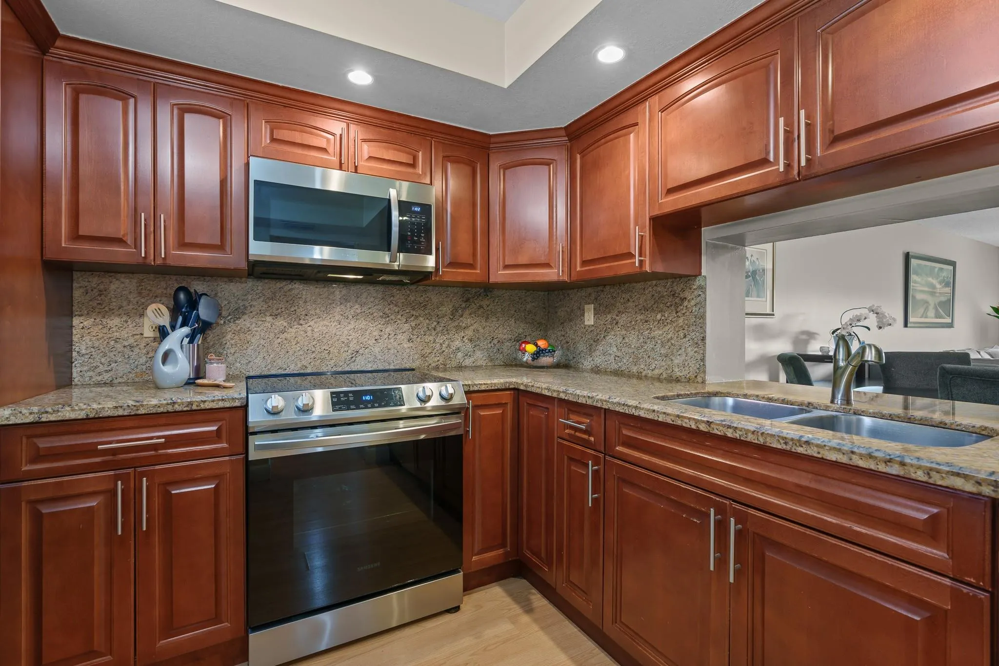 16051 Blatt Blvd, #212