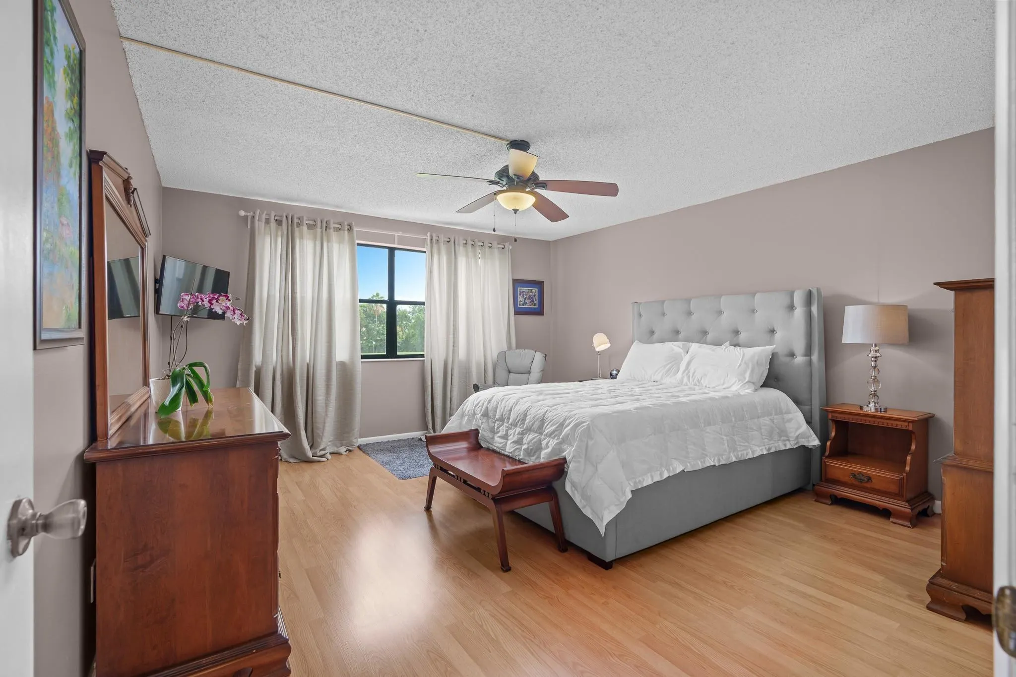 16051 Blatt Blvd, #212