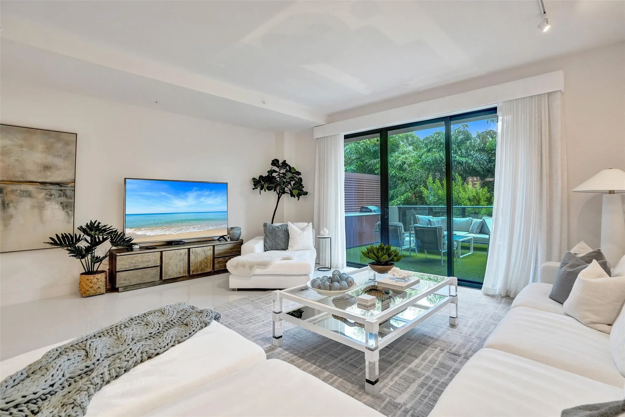 3030 N Ocean Blvd, #S104