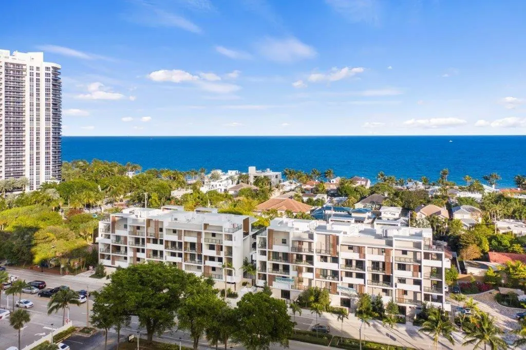 3030 N Ocean Blvd, #S104