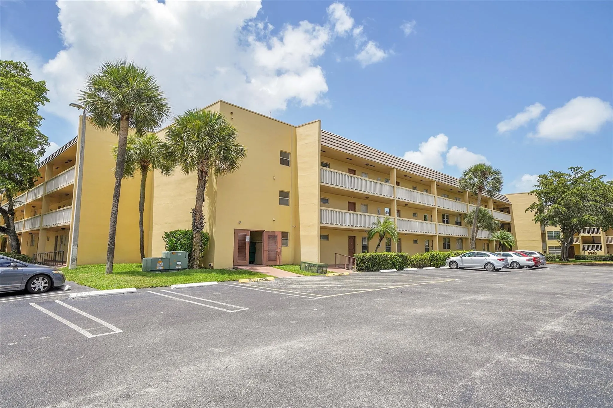 5980 NW 64th Ave, #111