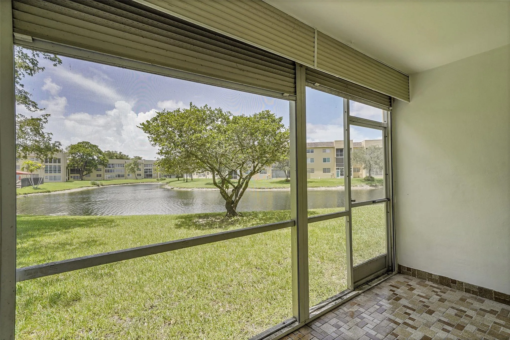 5980 NW 64th Ave, #111