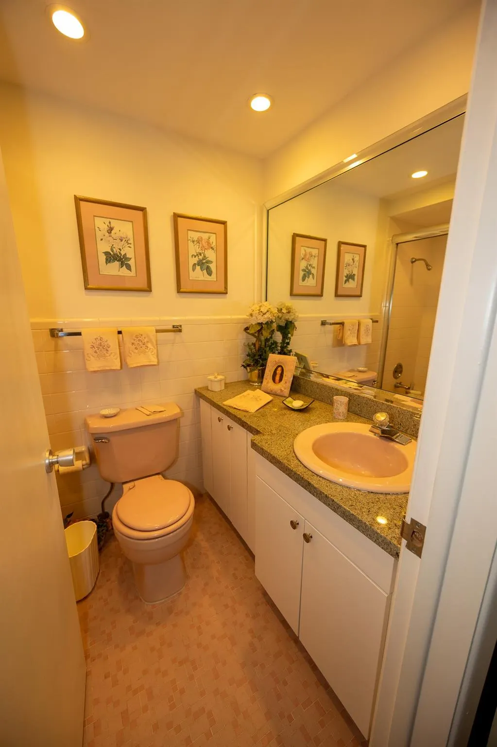 1750 S Ocean Ln, #205
