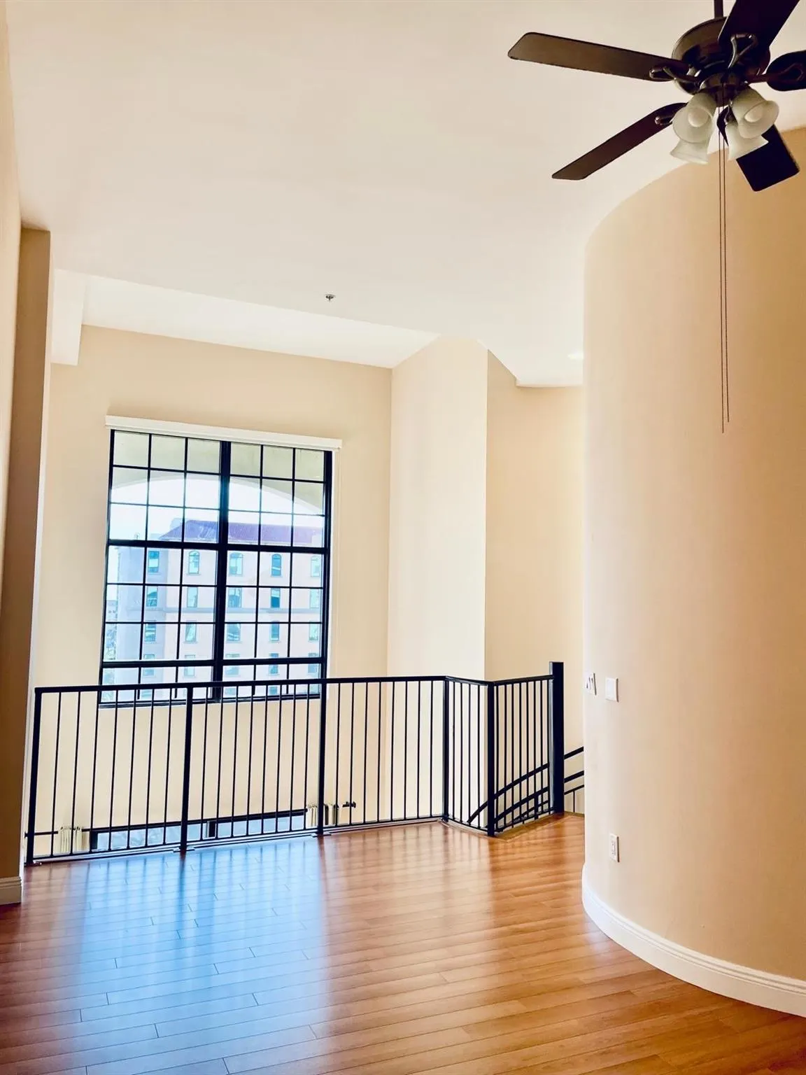 801 S Olive Ave, #409