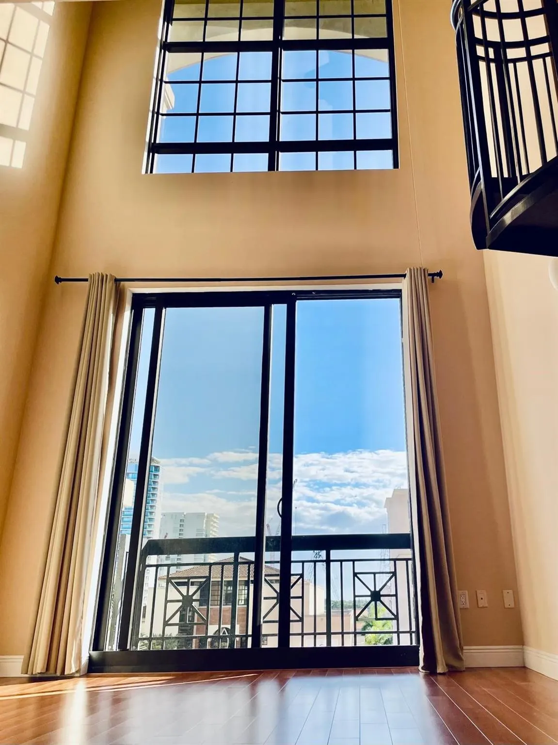 801 S Olive Ave, #409