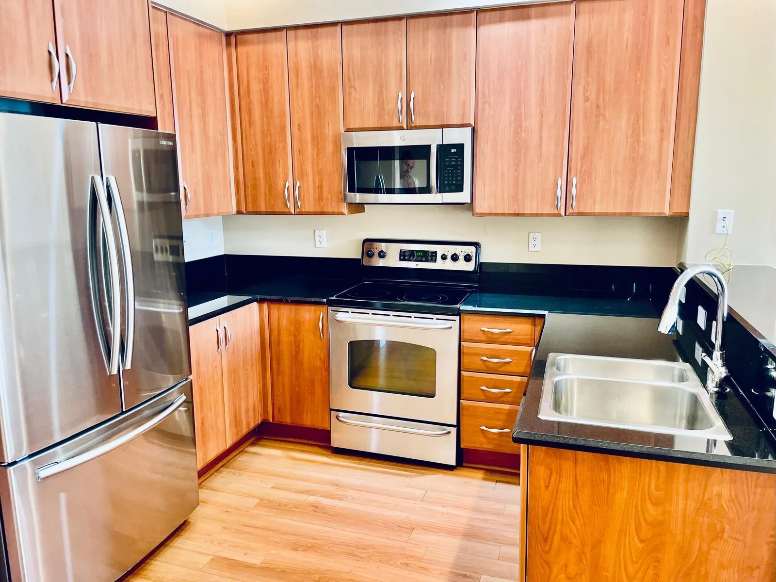801 S Olive Ave, #409