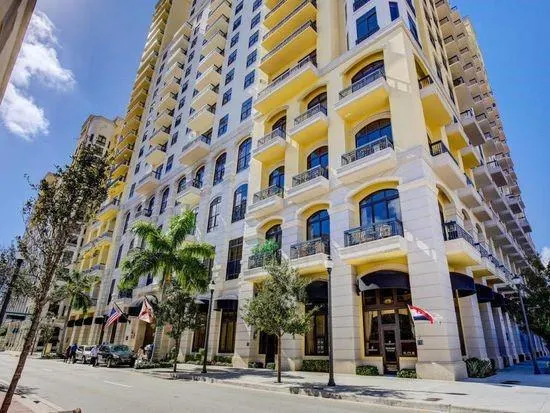 801 S Olive Ave, #409