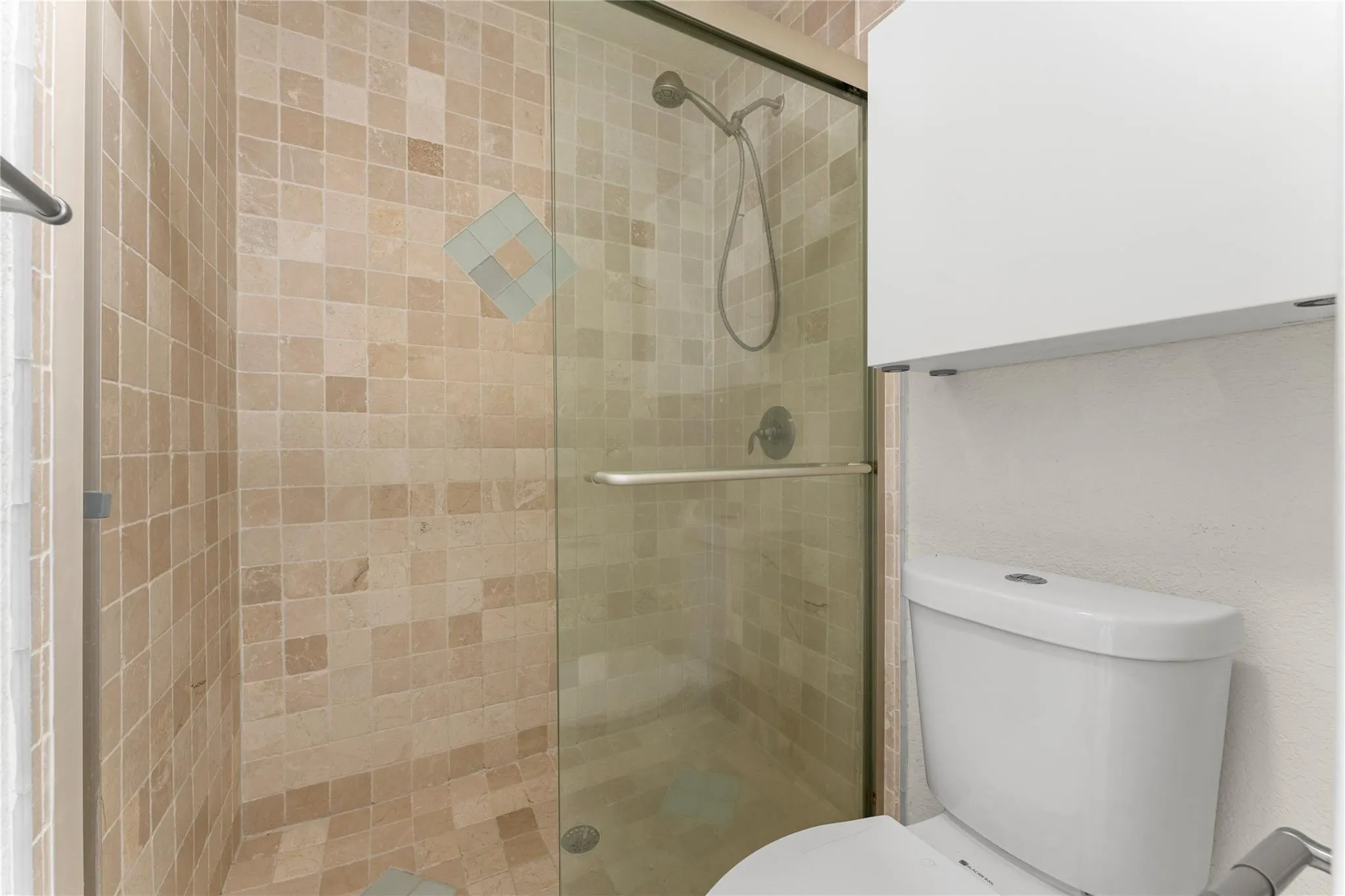 8925 Palm Tree Ln, #8925