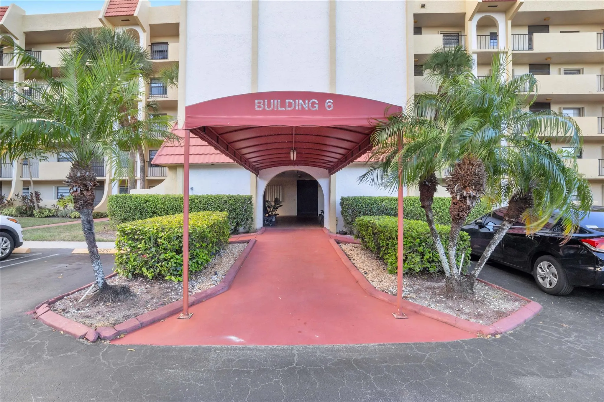 23344 Carolwood Ln, #302