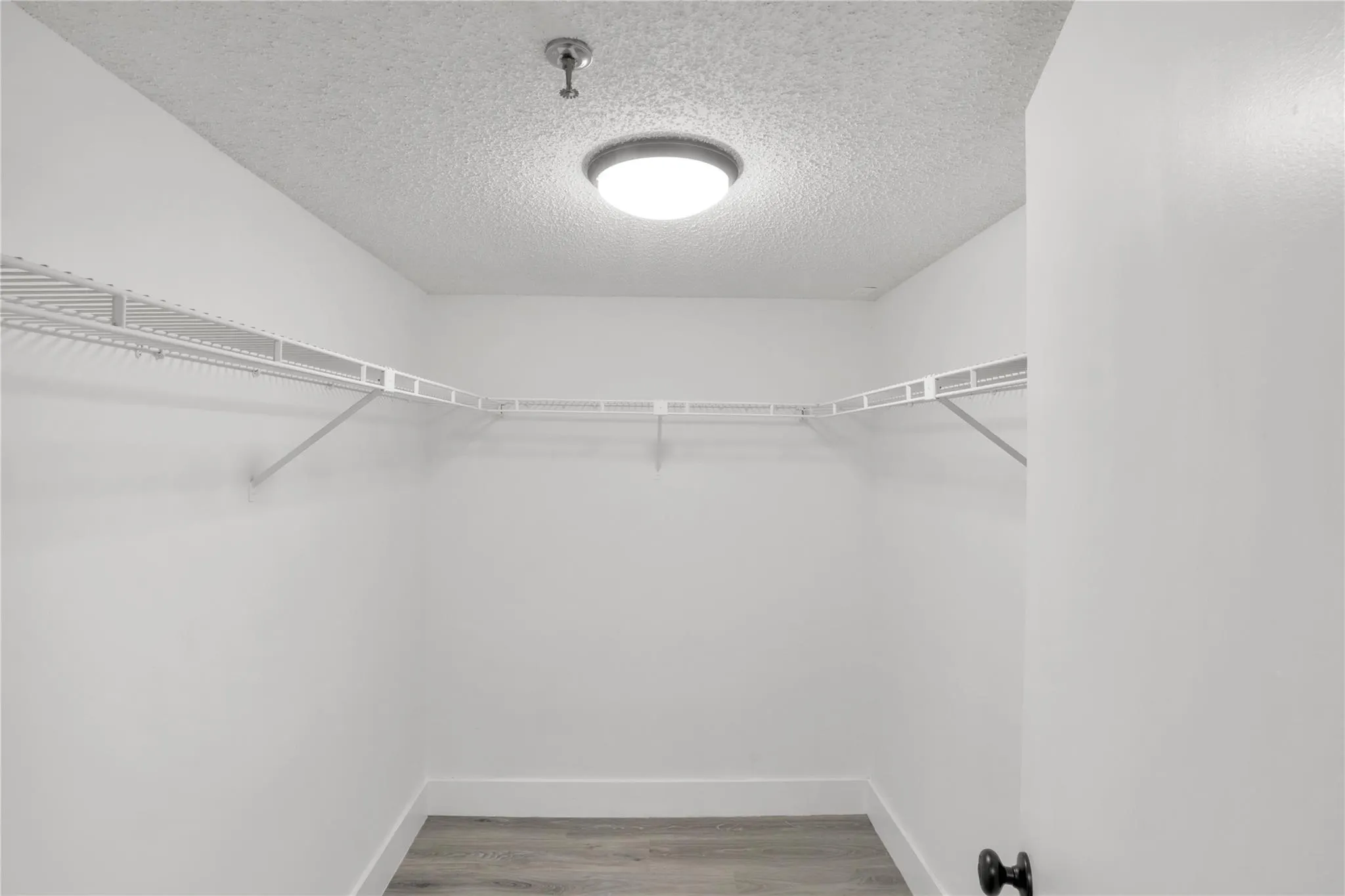 23344 Carolwood Ln, #302