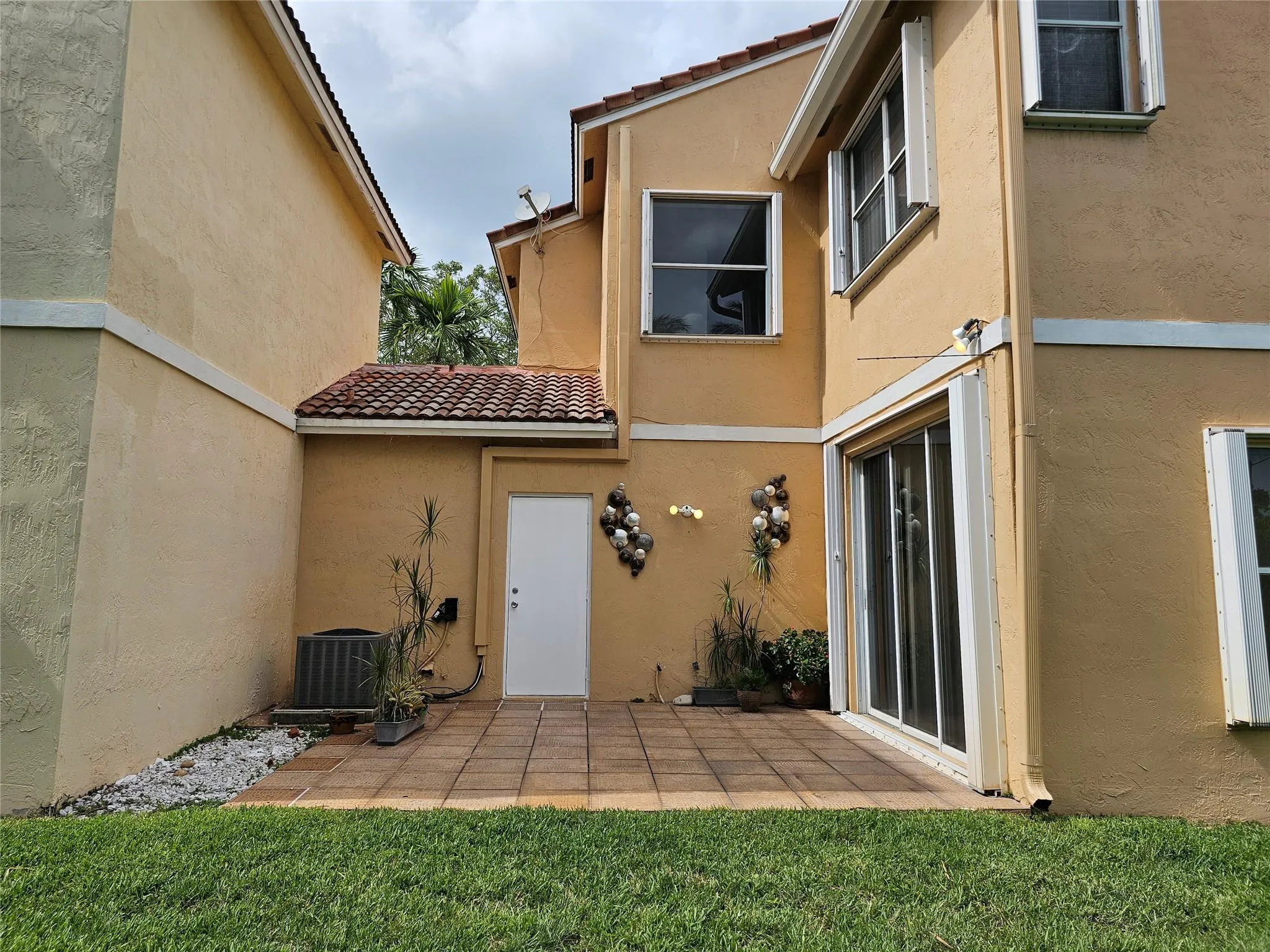 17830 SW 11th Ct