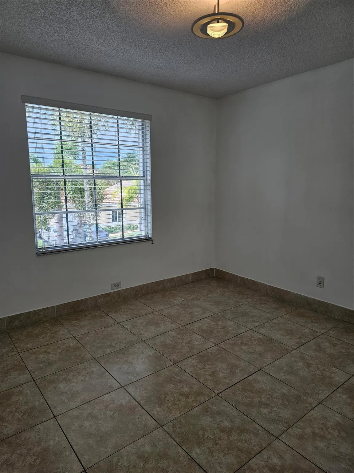 17830 SW 11th Ct