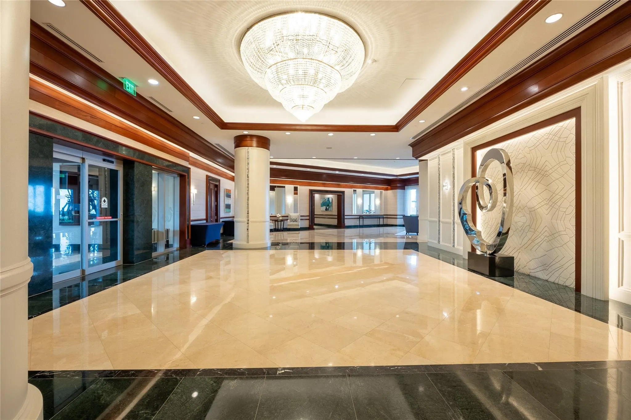 3200 N Ocean Blvd, #401