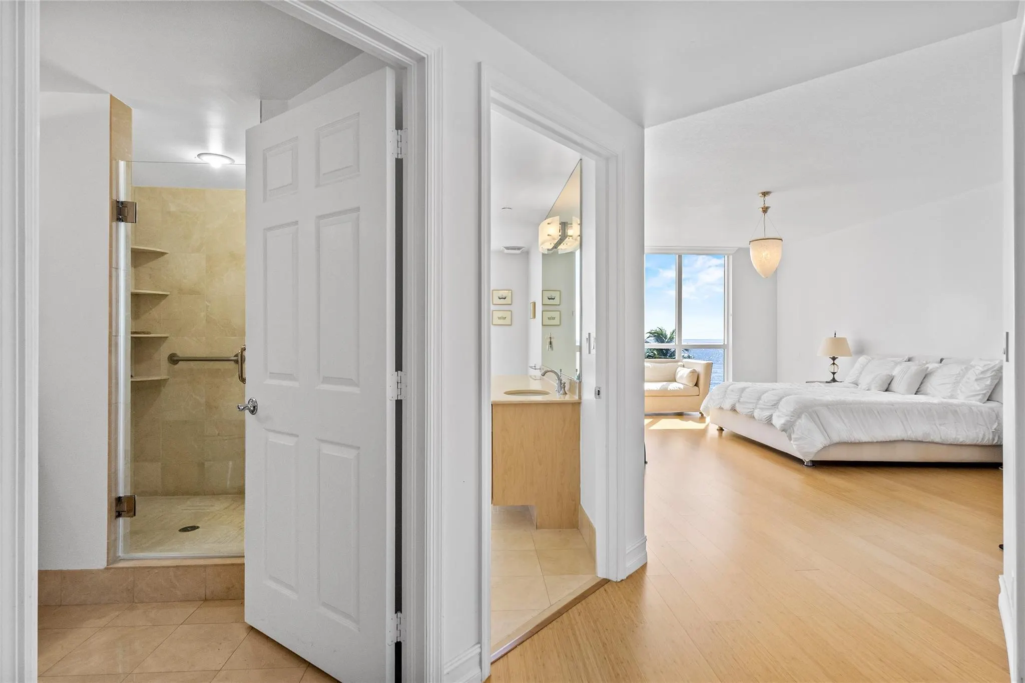 3200 N Ocean Blvd, #401