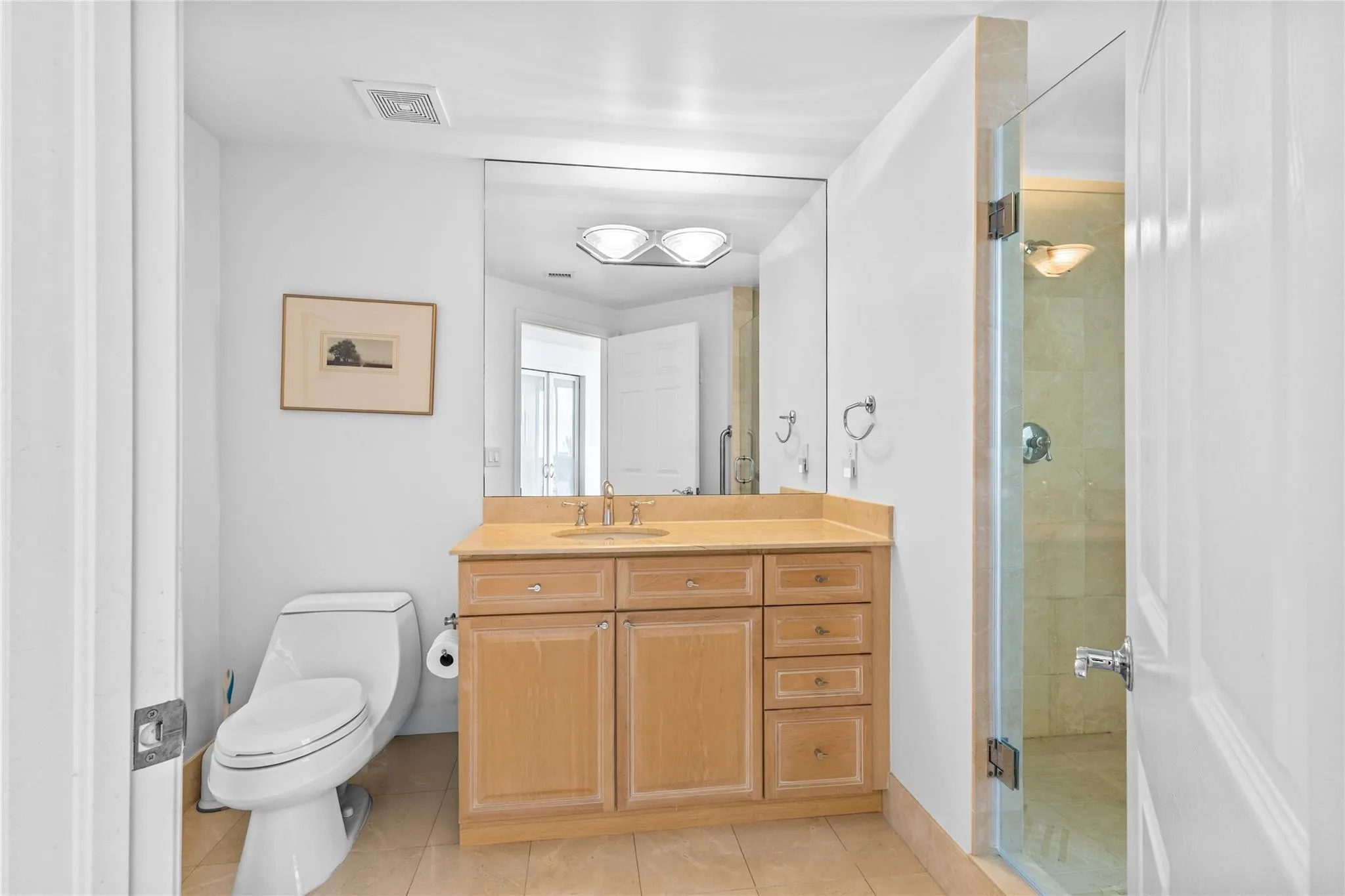 3200 N Ocean Blvd, #401