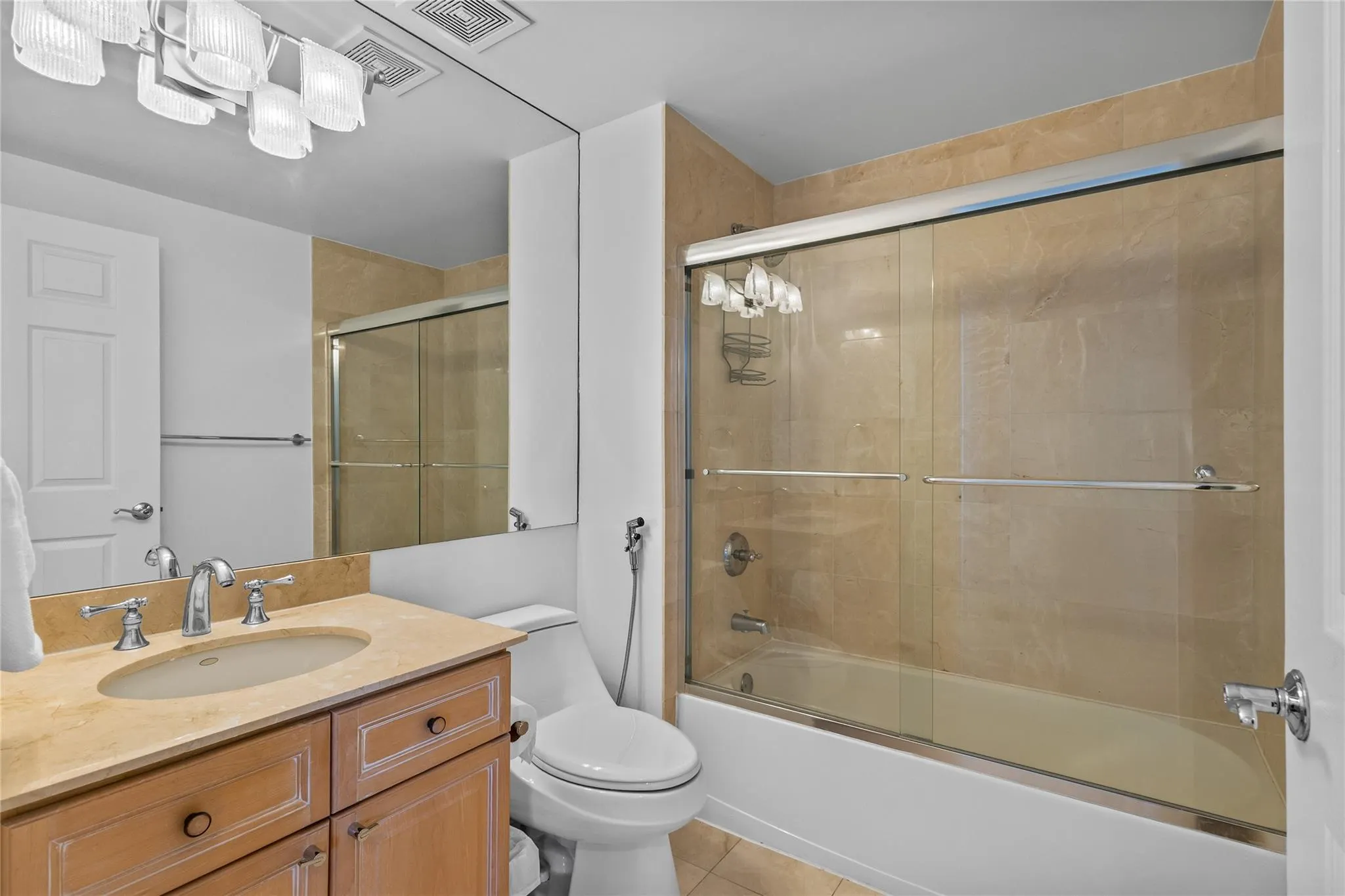 3200 N Ocean Blvd, #401
