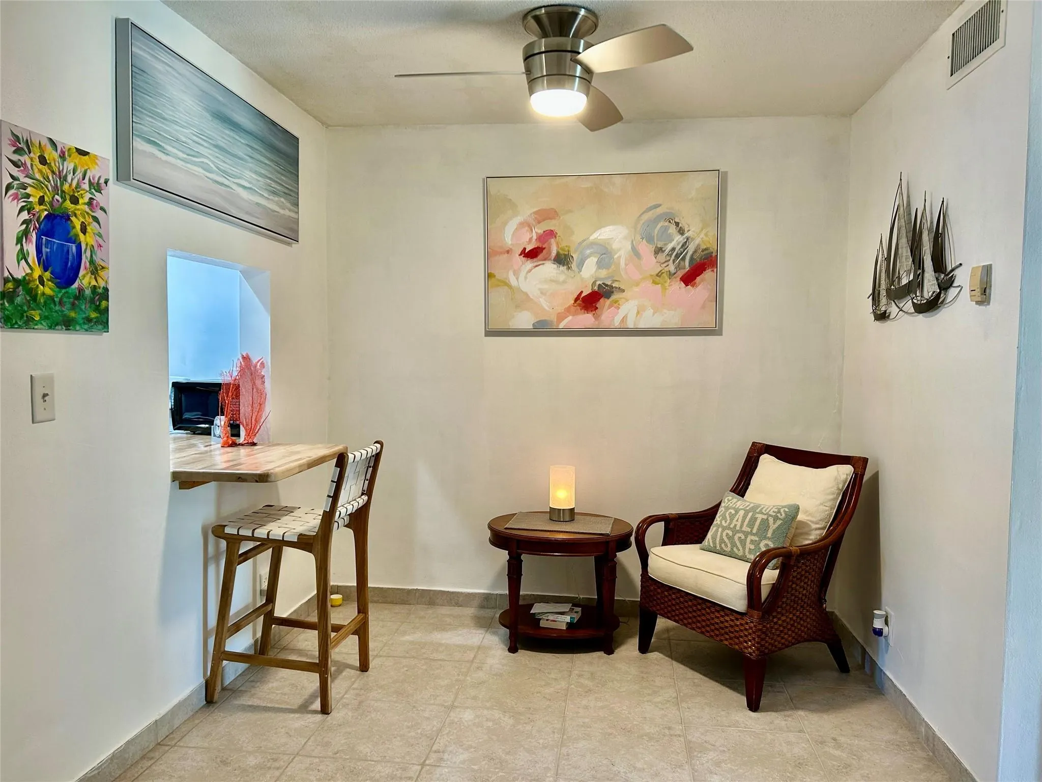 2050 NE 39th St, #N108