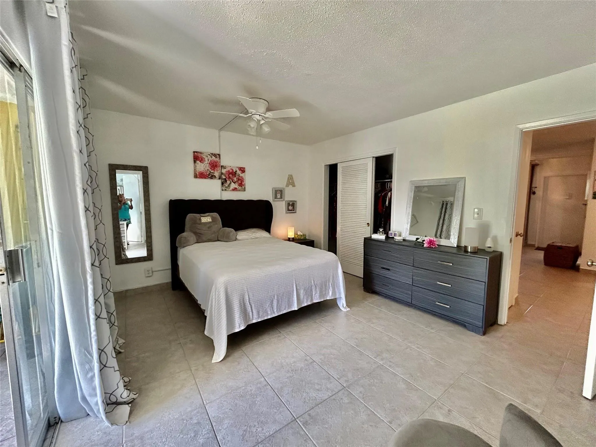 2050 NE 39th St, #N108