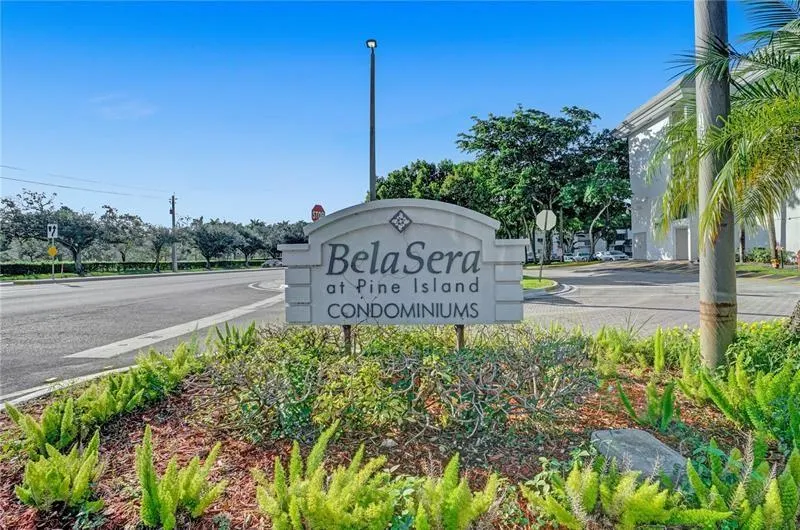 731 N Pine Island Rd, #404
