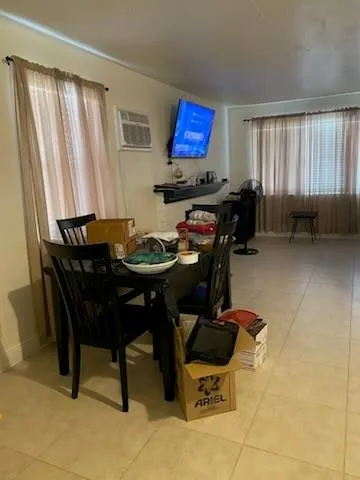 2000 Seminole Blvd