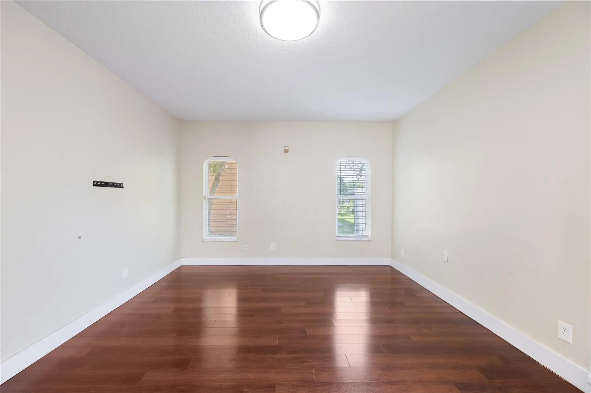 1512 SW 106th Ave