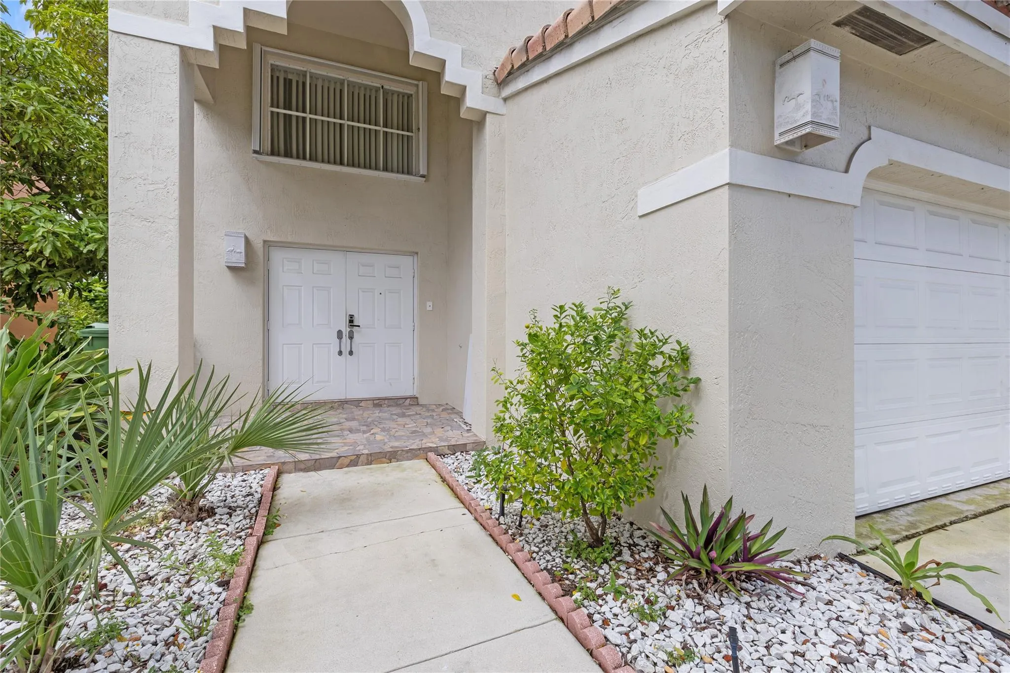 1512 SW 106th Ave