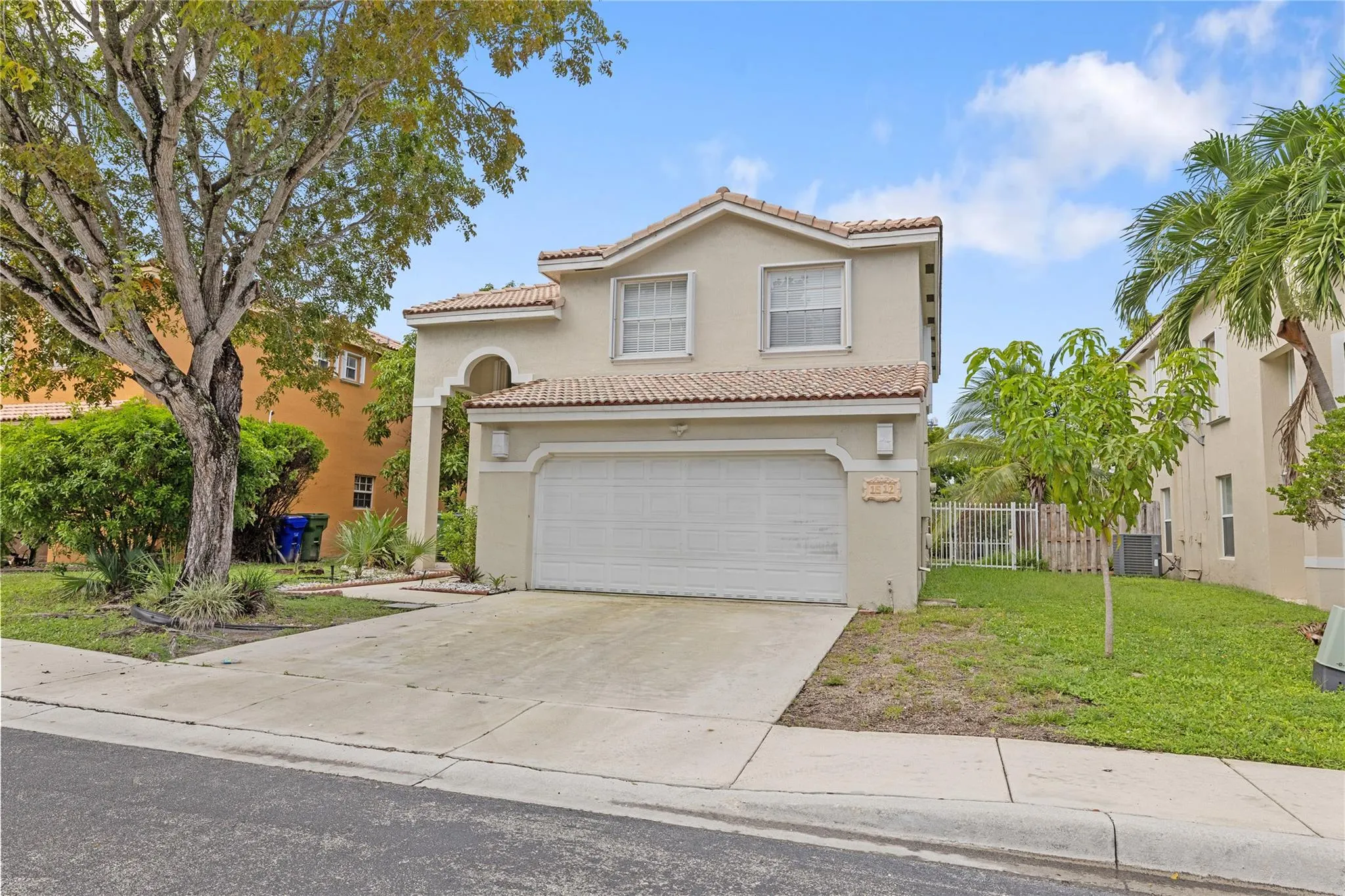 1512 SW 106th Ave