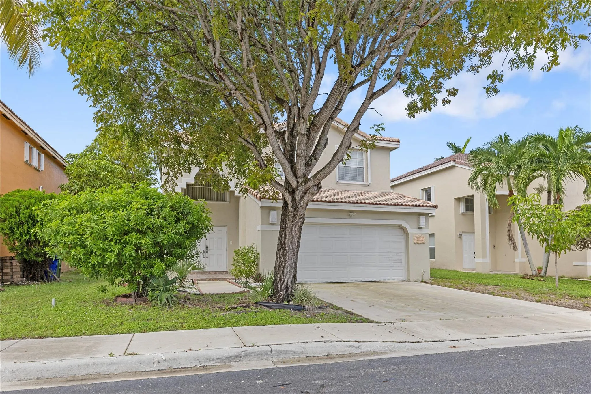1512 SW 106th Ave